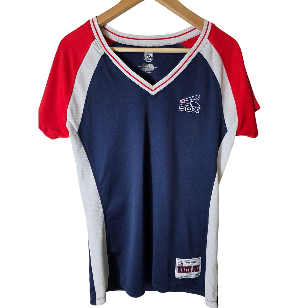 Chicago White Sox Women's Navy Red V-Neck Tee
